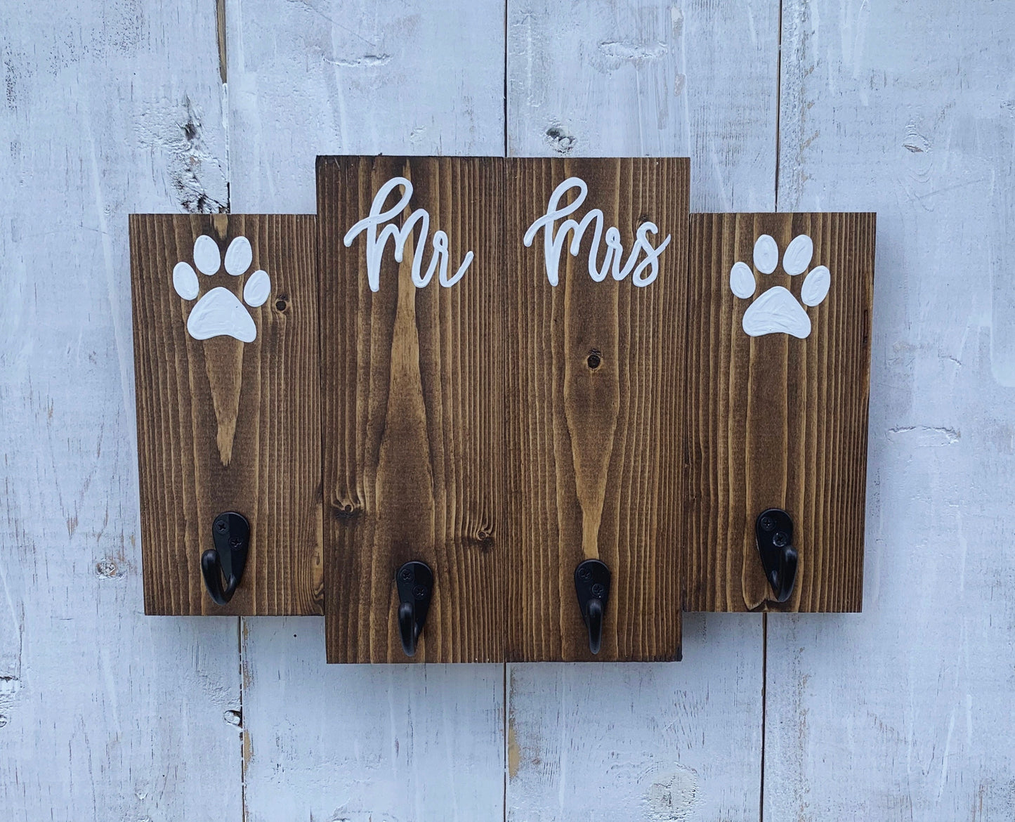 Custom Mr and Mrs Wedding Sign | His Hers Key and Dog Leash Holder for Wall | Engagement Gift For Future Mr Mrs | Dog Lover Entryway Decor