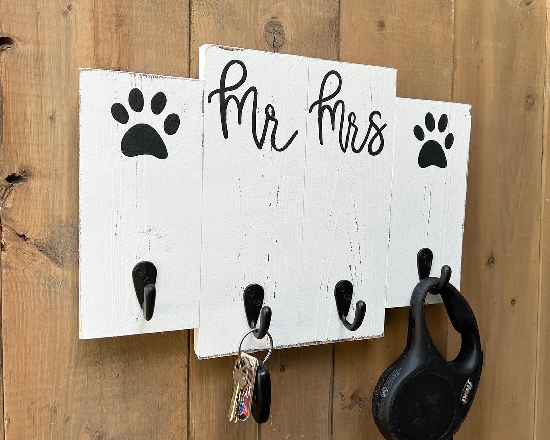 Custom Wedding Gift For Couple | Future Mr and Mrs | Key and Dog Leash Holder for Wall | Family Last Name Wood Sign | Dog Lover Gift Idea